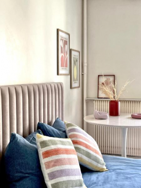 Appartement 12 min Paris - Parking Privé Gratuit - Wifi - Netflix - Balcon